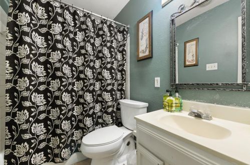 2110 Brandywine Ln, Austin TX  78727-4303 exterior