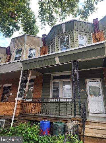 4525 15th St, Philadelphia, PA 19140-1101