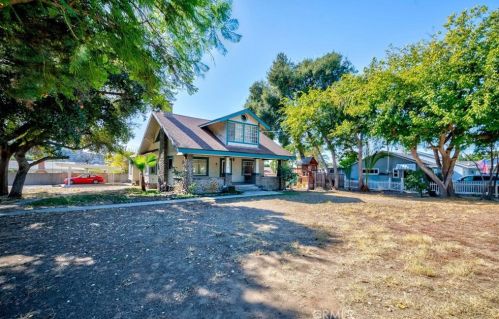 718 Ada Ave, Glendora, CA 91741-3519