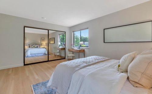 1888 Farndon Ave, Los Altos CA 94024-6948 exterior