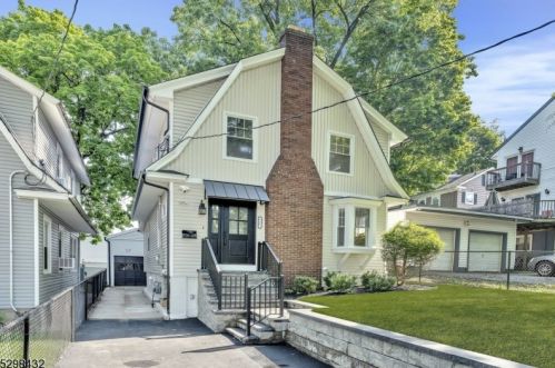 317 Montclair Ave, Newark NJ  07104-1705 exterior