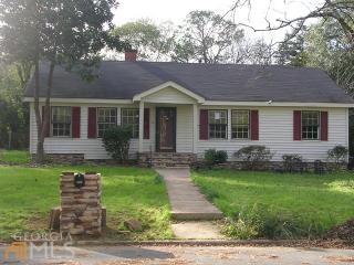 433 Walnut St, Cedartown, GA 30125-2147