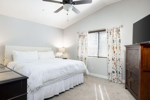 7607 Canberra Way, Riverside CA  92508-6067 exterior