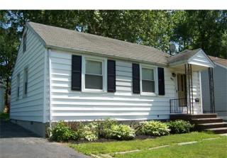 171 Cliff Rd, Colonia, NJ 07067-3825