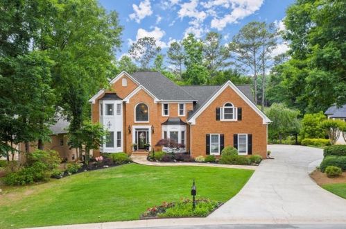 3314 Rough Creek Dr, Holly Springs, GA 30189-6140