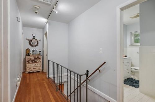 1381 Carolyn Dr, Atlanta GA  30329-3546 exterior