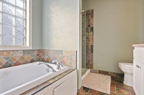 2479 Grey Eagle Cir, Saint Paul MN  55129-6221 exterior