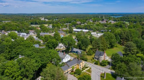 3 Cumberland St, Yarmouth, ME 04096-7931