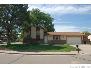 2 Starling Dr, Pueblo CO  81005-1877 exterior