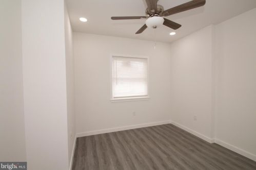 2437 13 St, Philadelphia PA  19107-5615 exterior