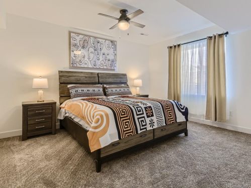 23919 Narrowleaf Pl, Denver CO 80016-7852 exterior