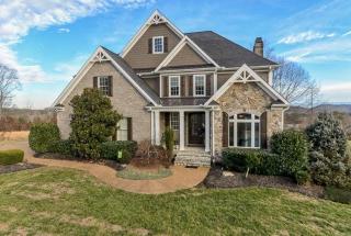 922 Charleston Park Dr, Seymour, TN 37865-4372