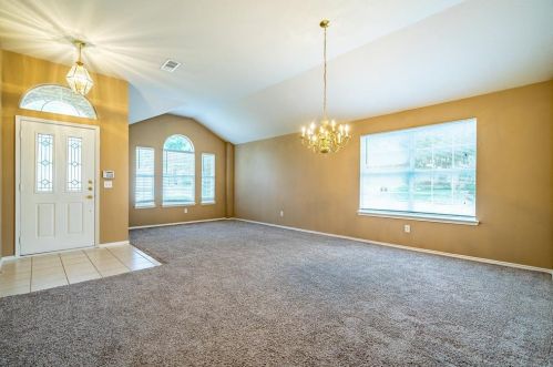 5532 Haun Dr, Fort Worth TX  76137-3758 exterior