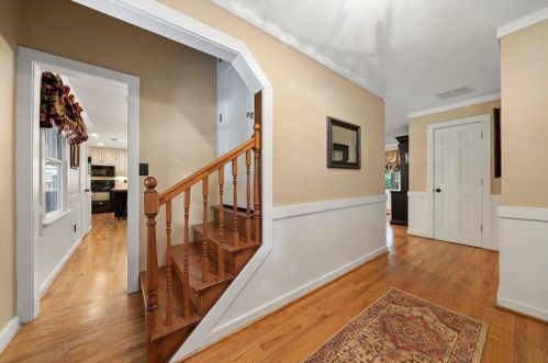 265 Old Loganville Rd, Loganville, GA 30052-2754