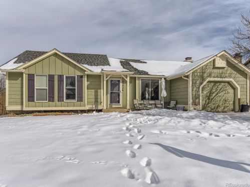21236 Powers Cir, Denver, CO 80015-3314