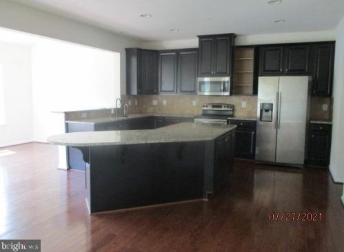 735 Falcon Ln, Aberdeen, MD 21001-1256