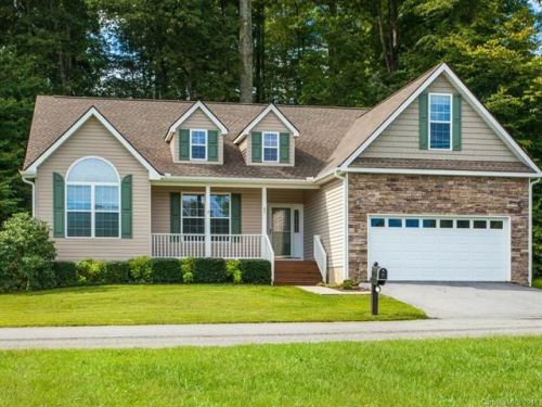 85 Plato Pl, Etowah, NC 28729-8767