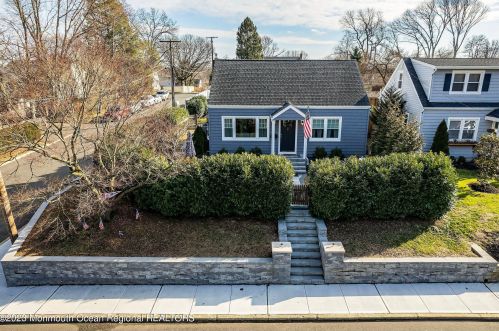 605 Front St, Tinton Falls NJ  07701-5515 exterior