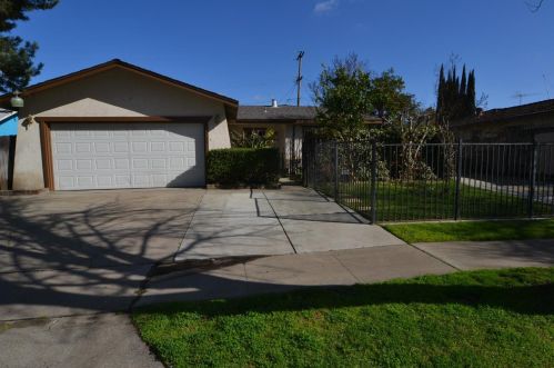 2700 Janna Ave, Modesto, CA 95350-1914