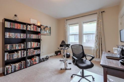 1085 Metropolitan Pkwy, Atlanta GA  30310-3437 exterior