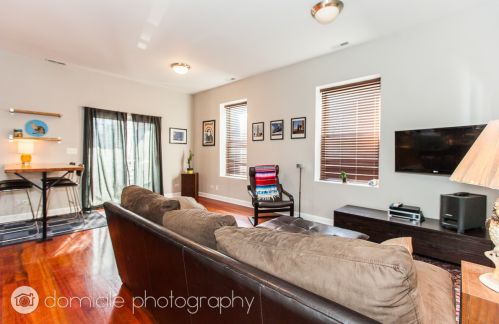 2315 Rice St, Chicago, IL 60622-8694