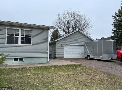 308 Blaine Ave, Scanlon, MN 55720-1267