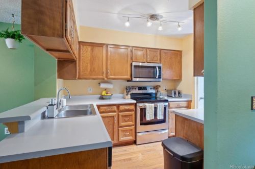 9866 Cornell Pl, Denver CO  80227-4352 exterior