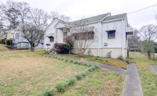 1487 Mercer Ave, Atlanta GA  30337-1515 exterior