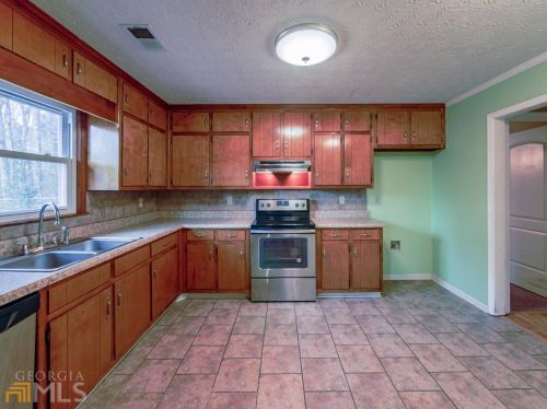 206 Bridgewood Dr, Conyers GA  30094-4206 exterior