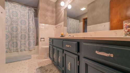 9601 Dogwood Dr, Hammond IN 46321-3709 exterior