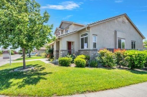 3360 Corvina Dr, Rancho Cordova, CA 95670-6903