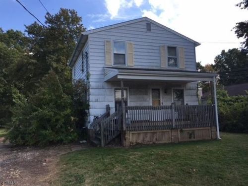 106 Reynolds Ave, Whippany, NJ