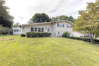 1842 Crestlyn Rd, York PA  17403-4108 exterior