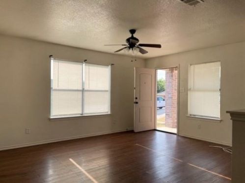 8119 Doreen Ave, Fort Worth TX  76116-6304 exterior