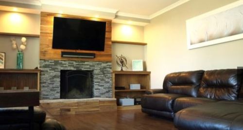 1054 Birchwood Dr, Pingree Grove, IL 60140-9107