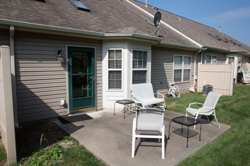 1902 Sutter St, Noblestown PA  15071-1742 exterior