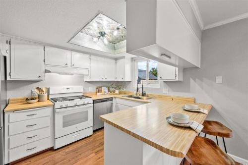 146 Fairview Dr, Vacaville CA  95687-6429 exterior