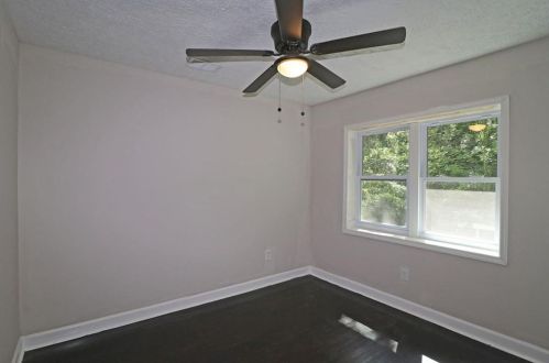 1373 Benteen Way, Atlanta GA  30315-3103 exterior