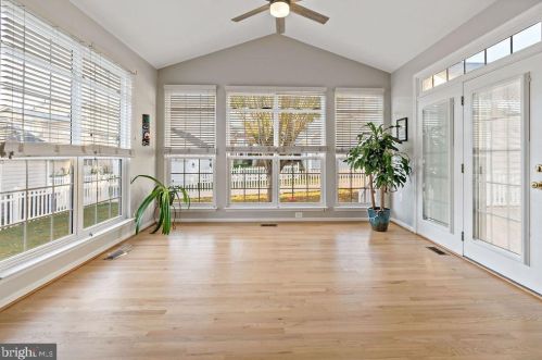 409 Prospect Hl Blvd, Charles Town WV 25414-5497 exterior