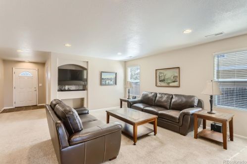 865 Willow Dr, Denver CO  80603-7761 exterior