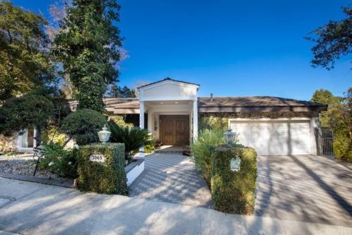 3965 Sapphire Dr, Van Nuys, CA 91436-3639