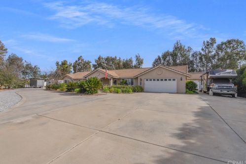 16130 Capella St, Riverside, CA 92504-5763