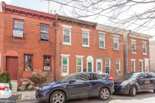 808 Belgrade St, Philadelphia PA 19125-3513 exterior