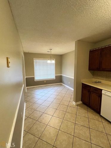 1682 Winchester Way, Conyers GA  30013-1729 exterior