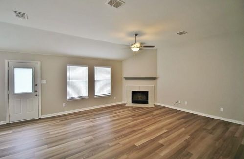 6401 Morning Dew Dr, Midlothian TX  76065-7937 exterior