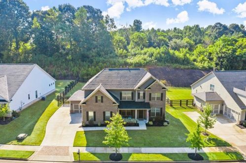 347 Carmichael Cir, Holly Springs, GA 30115-6838