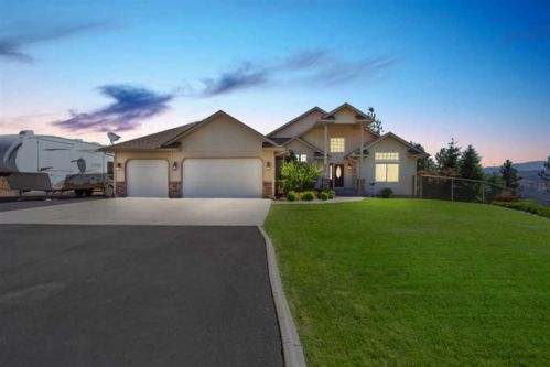 9705 Grouse Mountain Ln, Spokane, WA 99206-8361