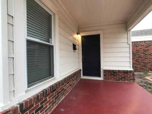 6412 Camp Bowie Blvd, Fort Worth TX  76116-5410 exterior