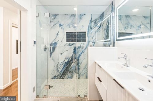 2236 Hancock St, Philadelphia PA  19133-3719 exterior