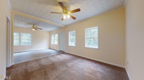 5858 Pinetree Ln, Rex GA 30273-1319 exterior